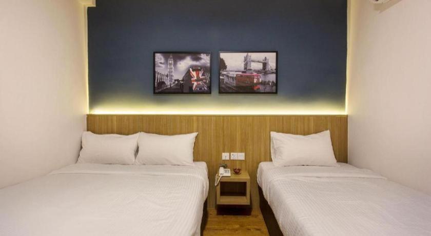 Hotel Insuna Джохор Бахру Екстериор снимка