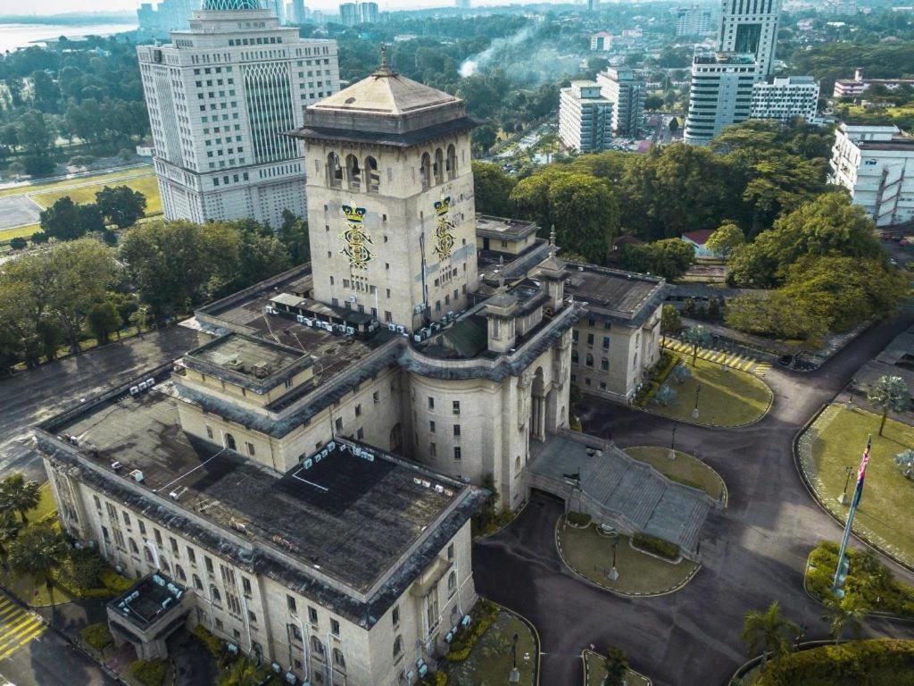 Hotel Insuna Джохор Бахру Екстериор снимка